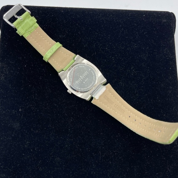 Joan Rivers Classics Collection Silver Tone Women's Watch - Picture 3 of 5